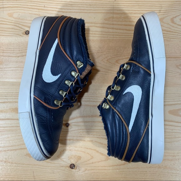 Nike Zoom SB Stefan Janoski Mid Shoes # 472679-423
Leather
Men’s 7.5 Navy White - Picture 7 of 10